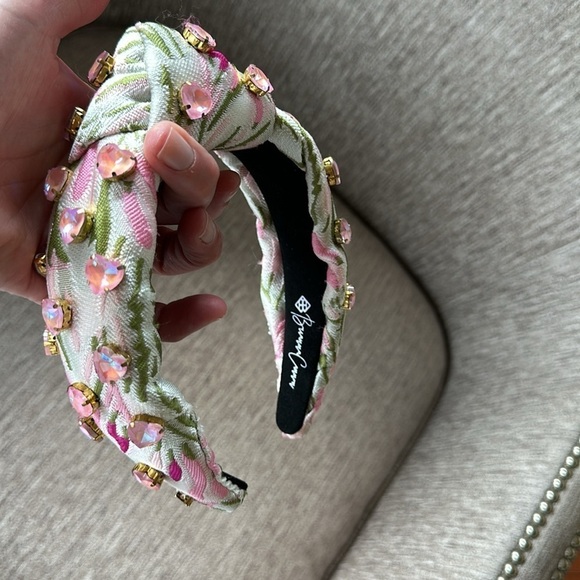 Brianna Cannon Garden Party Headband with Light Pink Heart Crystals NWT - Picture 7 of 10